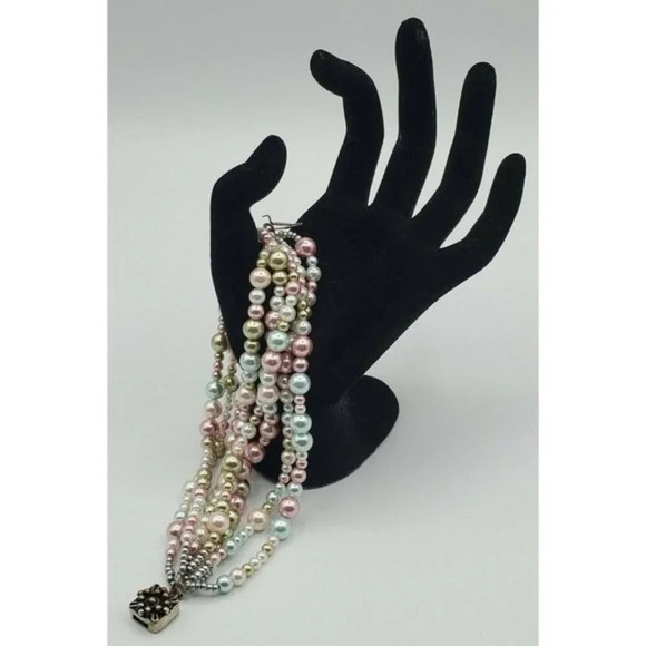 Vintage? Faux Pastel Pearls 8 Strand Bracelet Sterling ? Detail Clasp - Picture 3 of 8